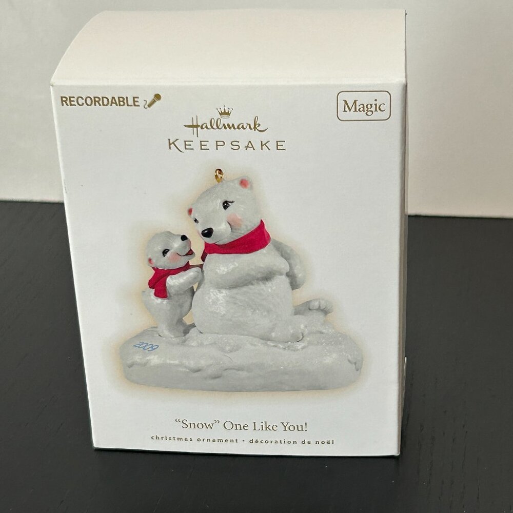 Hallmark Keepsake Polar Bear Christmas Ornament Snow One Like You 2009 Records